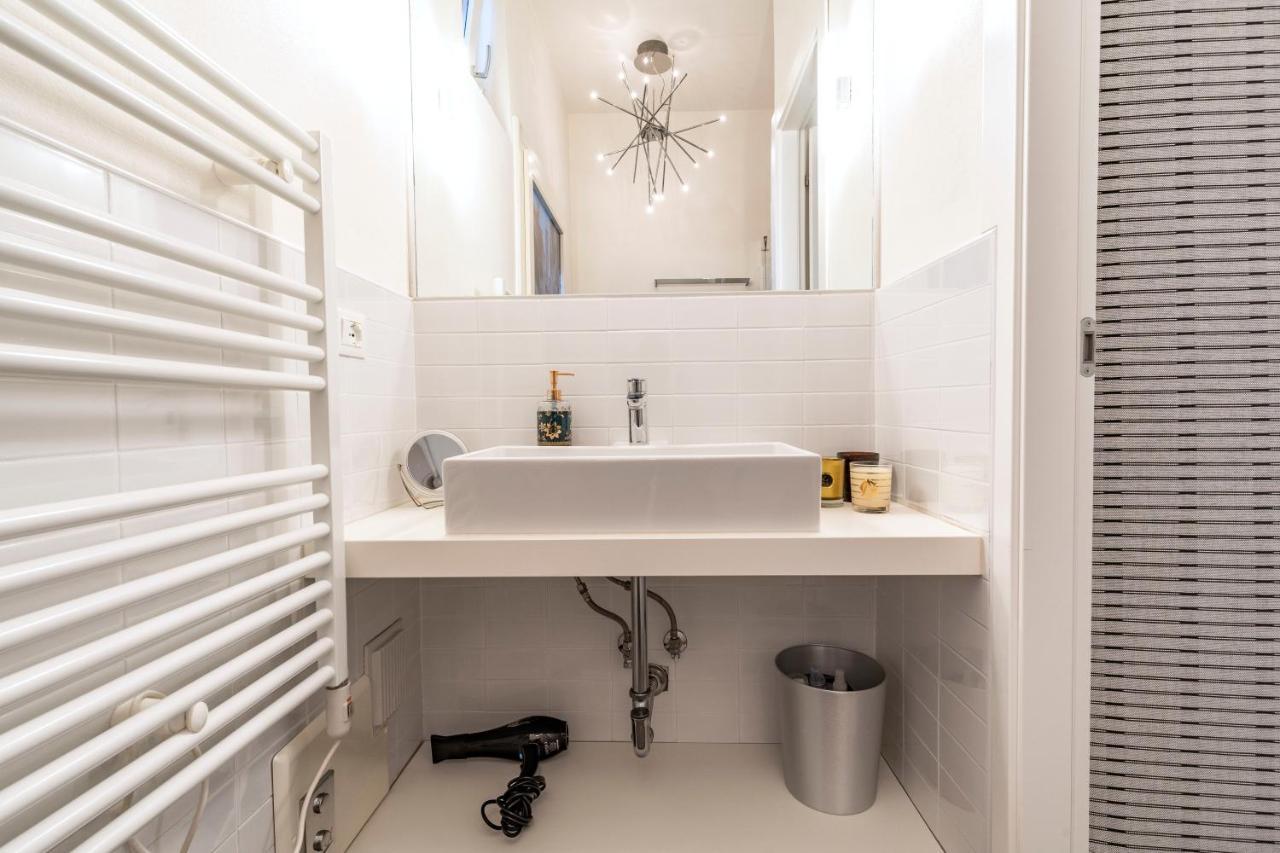 Snug Apartment With Private Courtyard M0270422677 Venedig Exterior foto