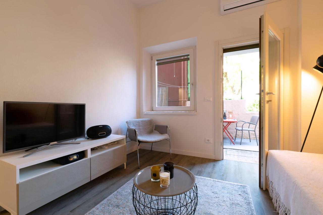 Snug Apartment With Private Courtyard M0270422677 Venedig Exterior foto